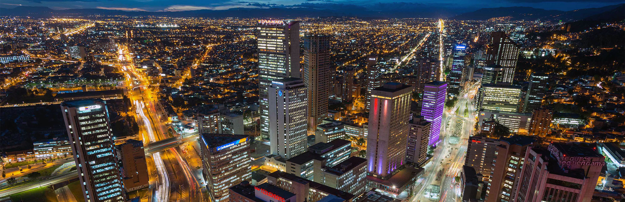 https://arquimedia.s3.amazonaws.com/27/noticias/bogota-01jpg.jpg